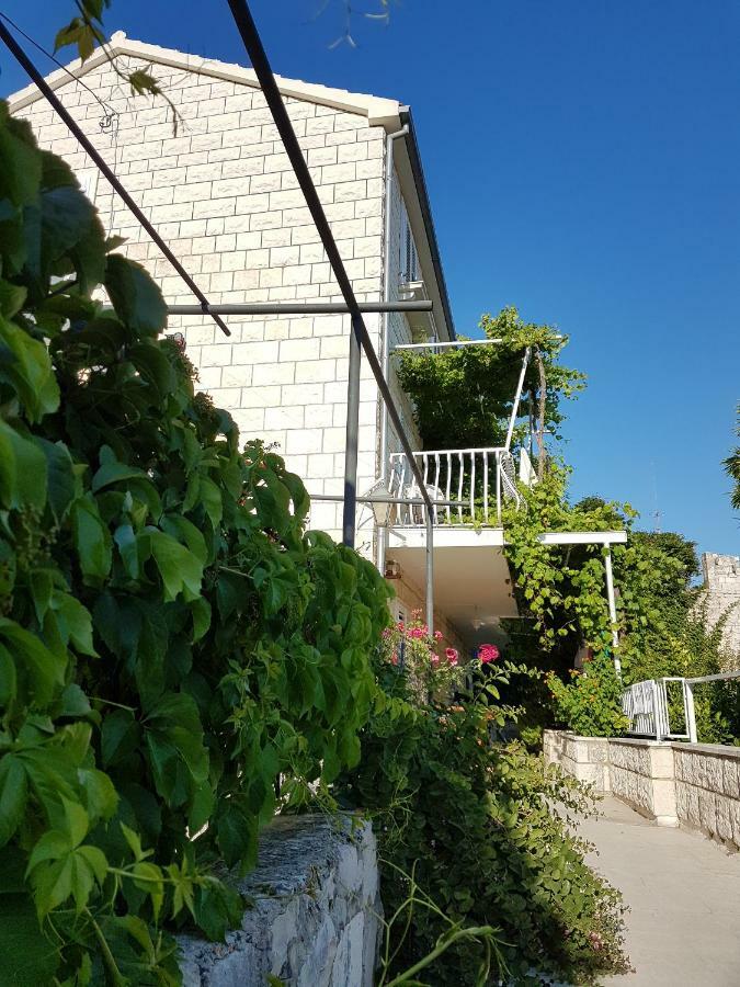 Apartment Danica Χβαρ Εξωτερικό φωτογραφία